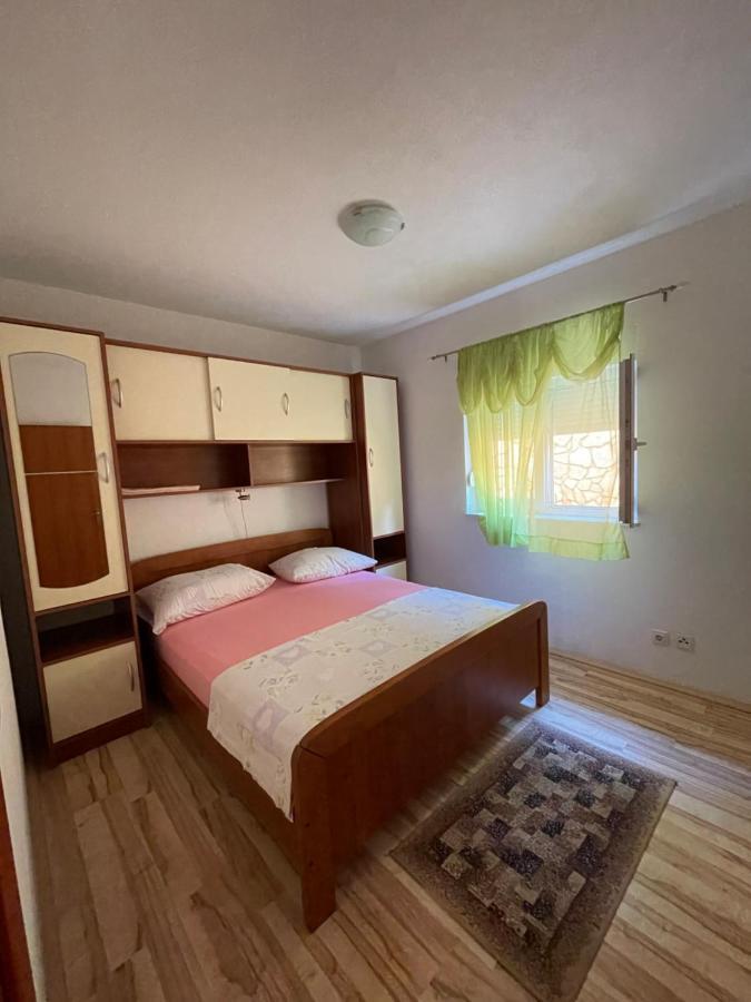 Apartman Jukic Hotel มารีนา ภายนอก รูปภาพ