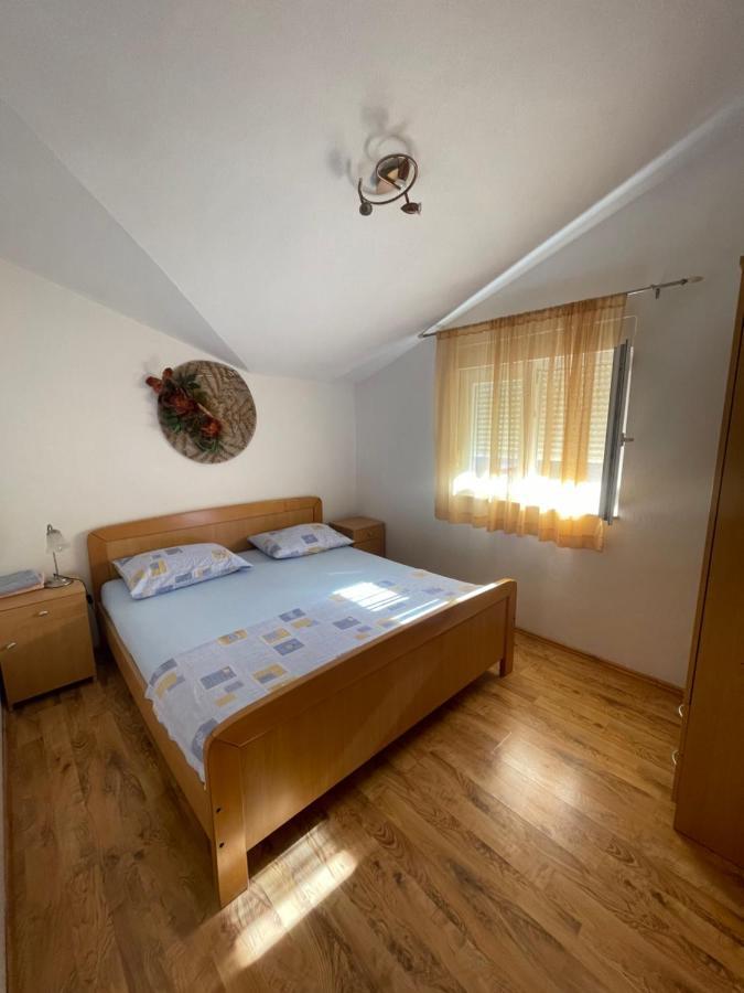 Apartman Jukic Hotel มารีนา ภายนอก รูปภาพ